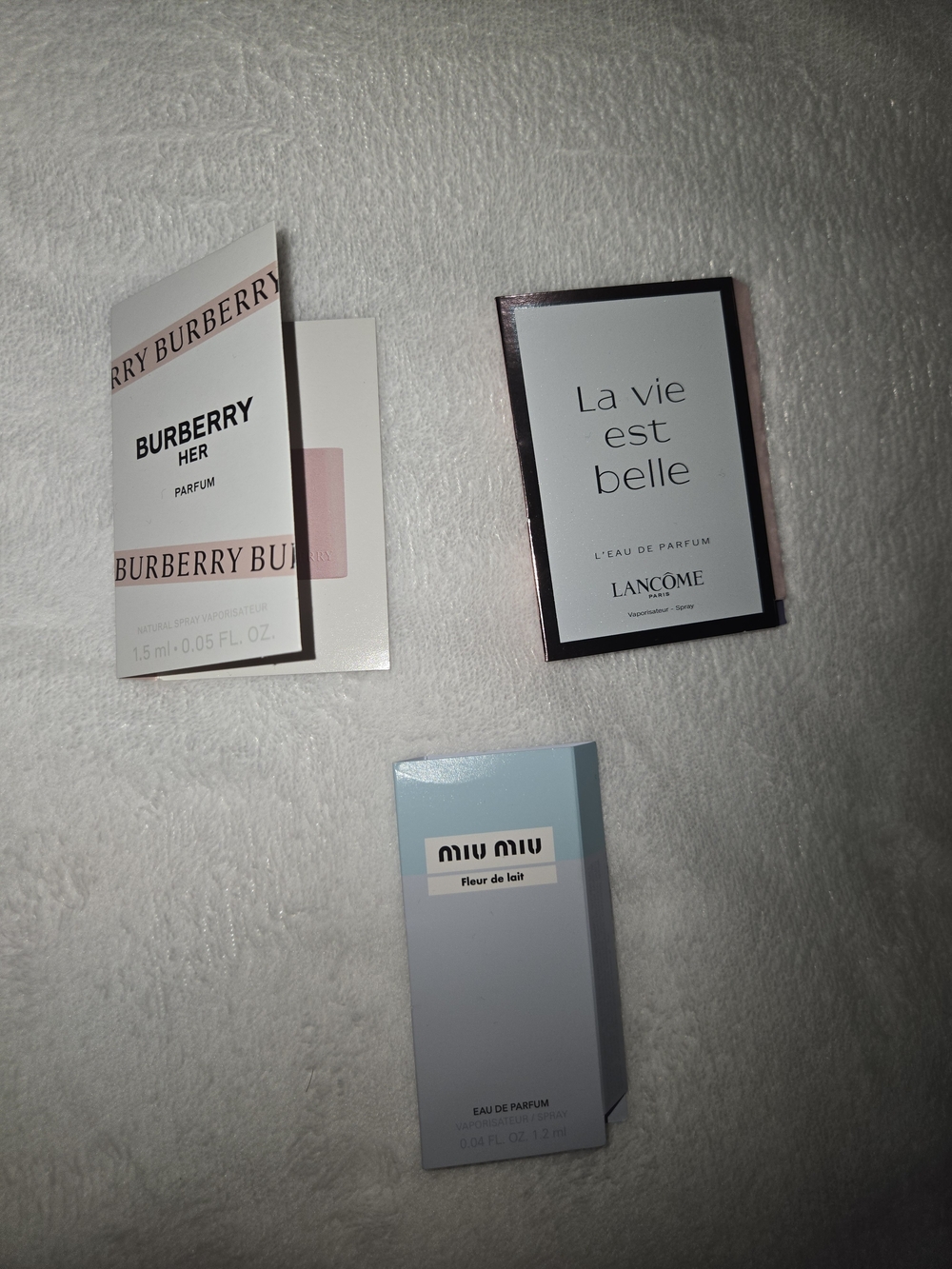 3Pcs Perfume Samples - Picture 2 of 2